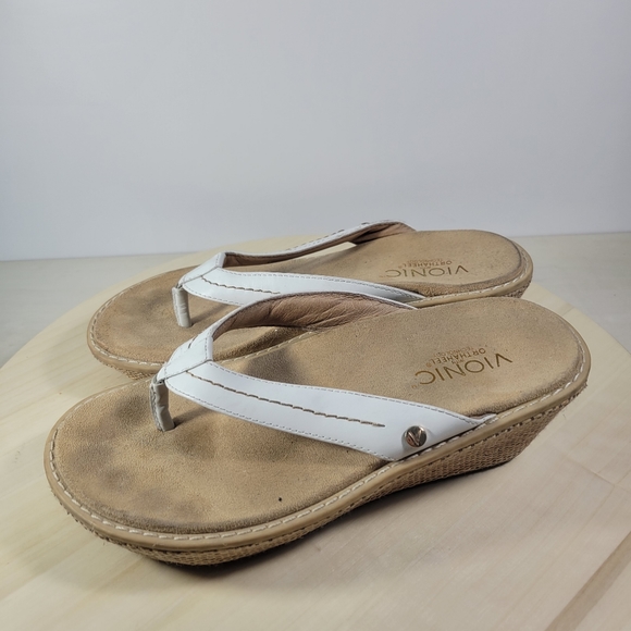 Vionic White Orthaheel Grenada Post Toe Wedge Heel Sandals Women’s Size 6 - Picture 3 of 12